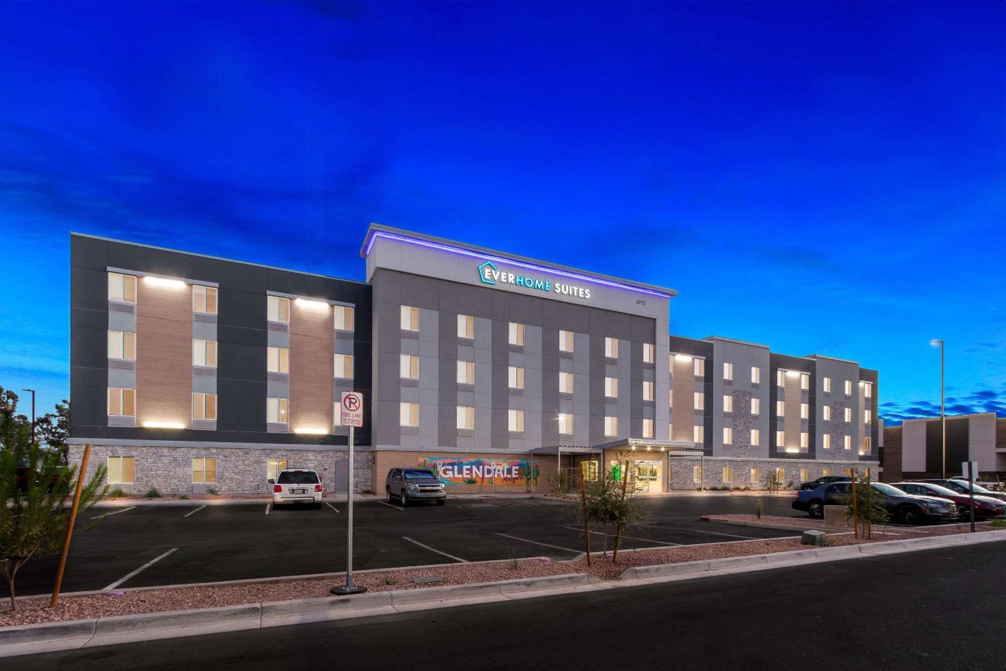 Everhome Suites Glendale Sports Entertainment District Экстерьер фото